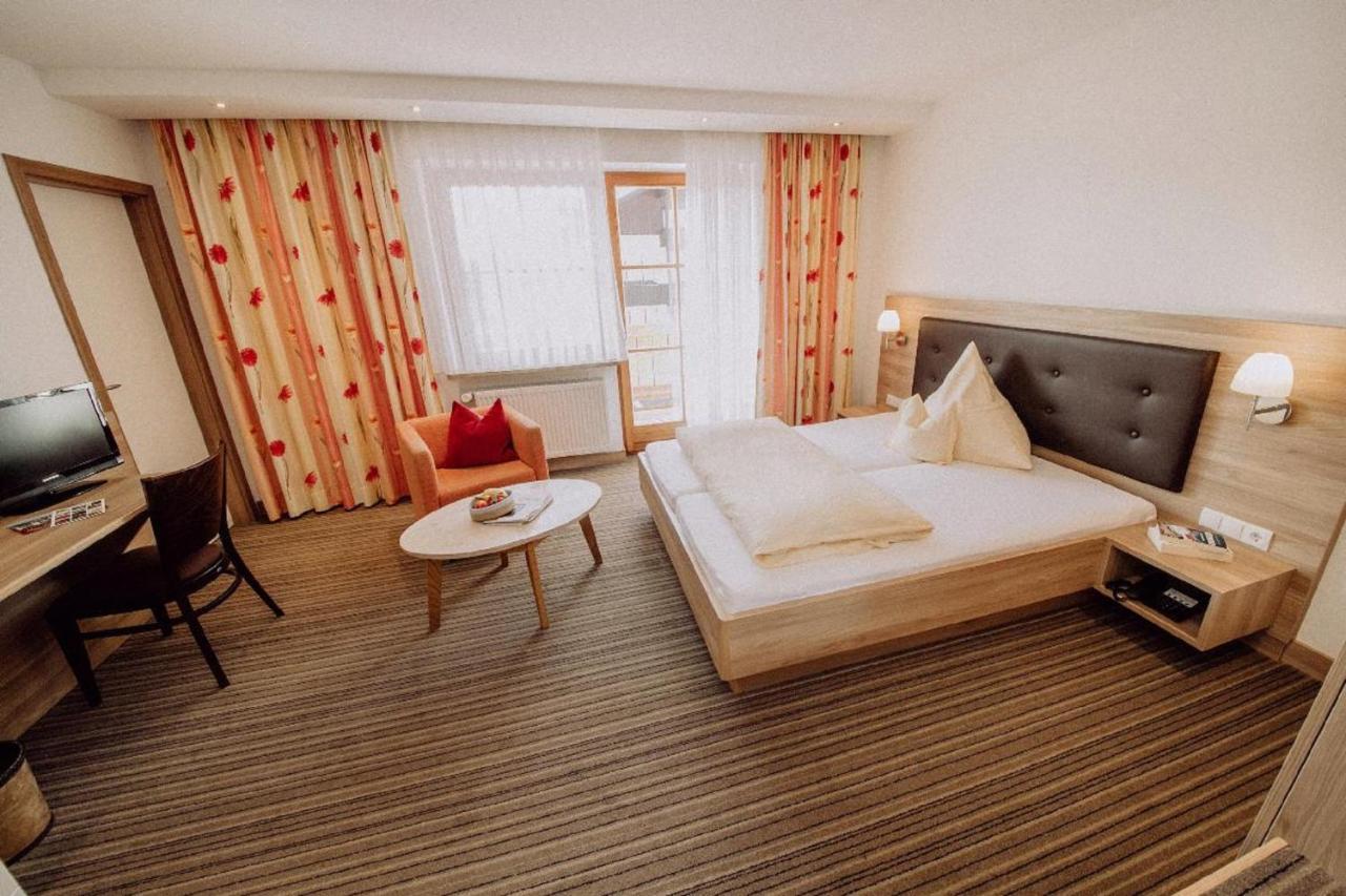 Hotel Haus Maria *